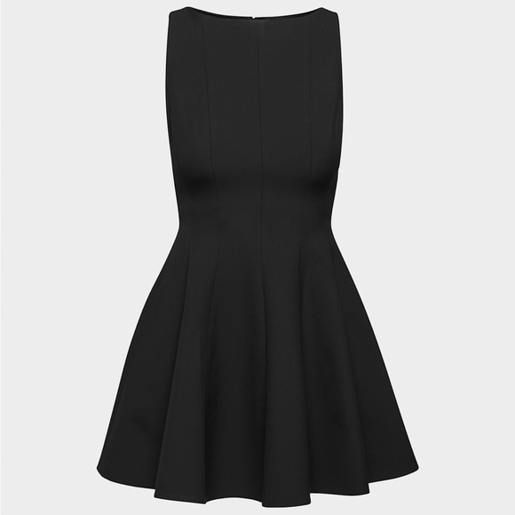 Aritzia Dresses & Skirts - Aritzia Proxy Dress Size:8